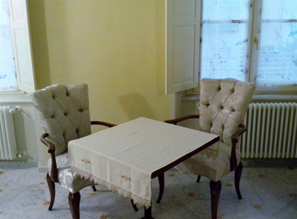 Relais Dei Mercanti And Bed and breakfast Pisa